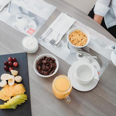 Ibis Casanearshore Casablanca Bagian luar foto