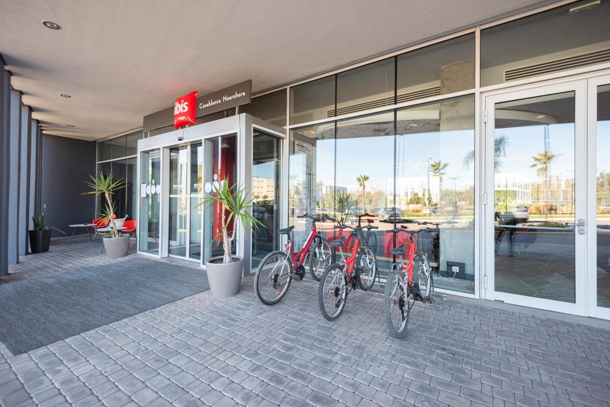 Ibis Casanearshore Casablanca Bagian luar foto